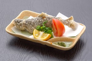 ●エノハ唐揚げ ￥880円｜長湯温泉のお料理・大分県の温泉で食べる定食・和食・郷土料理ならかじか庵へ