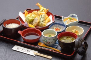 ●天ぷら御膳 ￥1,500円｜長湯温泉のお料理・大分県の温泉で食べる定食・和食・郷土料理ならかじか庵へ